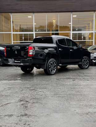 MITSUBISHI-L200 TRITON-2023