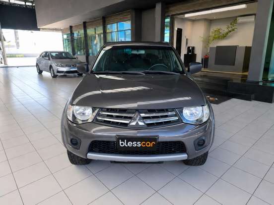 MITSUBISHI-L200 TRITON-2015