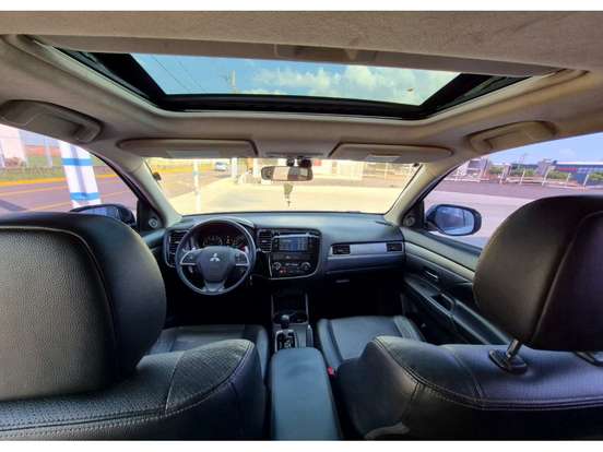 MITSUBISHI-OUTLANDER-2.0 16V GASOLINA 4P AUTOMÁTICO MITSUBISHI-OUTLANDER-2013