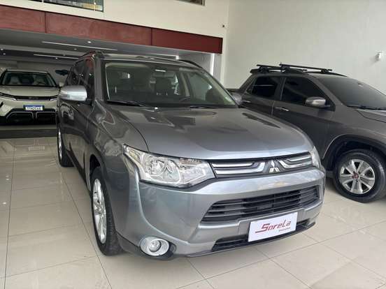 MITSUBISHI-OUTLANDER-2.0 16V GASOLINA 4P AUTOMÁTICO MITSUBISHI-OUTLANDER-2014