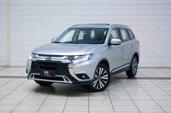 MITSUBISHI OUTLANDER 2.0 MIVEC GASOLINA HPE AUTOMÁTICO