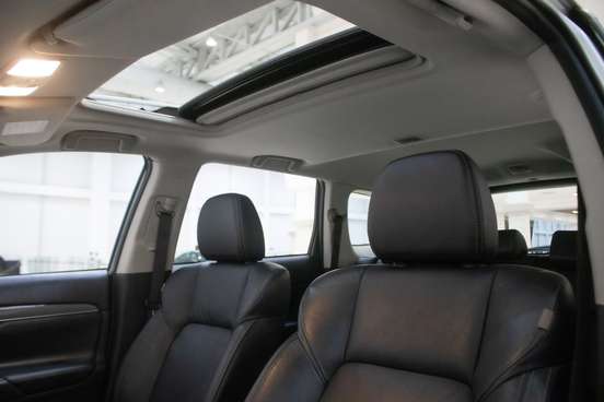 MITSUBISHI-OUTLANDER-2.0 MIVEC GASOLINA HPE AUTOMÁTICO MITSUBISHI-OUTLANDER-2018