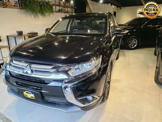 MITSUBISHI-OUTLANDER-2015