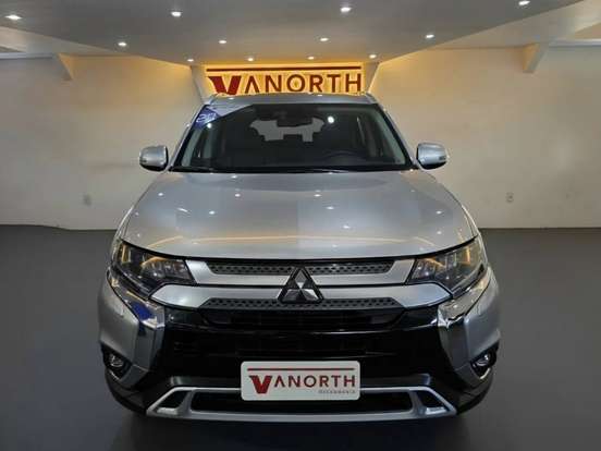 MITSUBISHI-OUTLANDER-3.0 MIVEC V6 GASOLINA HPE-S AWD AUTOMÁTICO MITSUBISHI-OUTLANDER-2020
