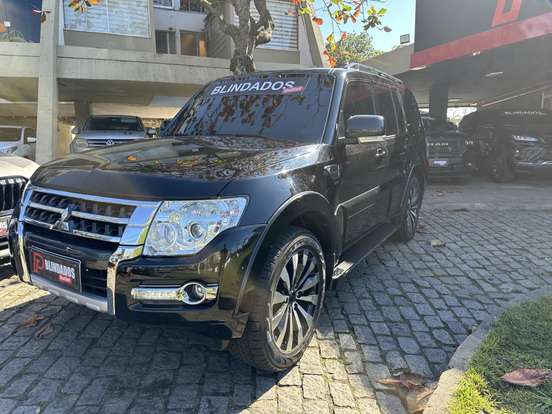 MITSUBISHI-PAJERO-3.2 HPE 4X4 7 LUGARES 16V TURBO INTERCOOLER DIESEL 4P AUTOMÁTICO MITSUBISHI-PAJERO-2017