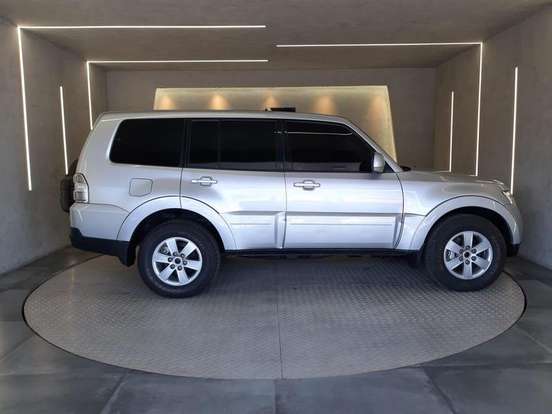 MITSUBISHI-PAJERO FULL-3.2 GLS 4X4 16V TURBO INTERCOOLER DIESEL 4P AUTOMÁTICO MITSUBISHI-PAJERO FULL-2008