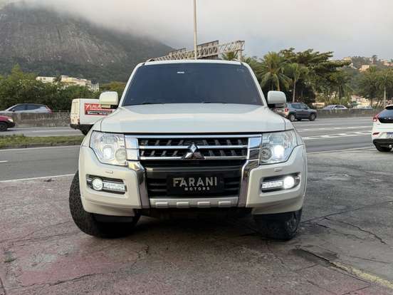 MITSUBISHI-PAJERO FULL-2014