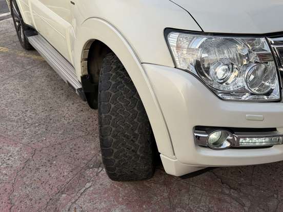 MITSUBISHI-PAJERO FULL-3.2 HPE 4X4 16V TURBO INTERCOOLER DIESEL 4P AUTOMÁTICO MITSUBISHI-PAJERO FULL-2014