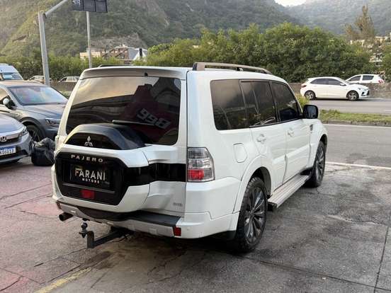 MITSUBISHI-PAJERO FULL-3.2 HPE 4X4 16V TURBO INTERCOOLER DIESEL 4P AUTOMÁTICO MITSUBISHI-PAJERO FULL-2014