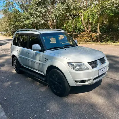 MITSUBISHI-PAJERO TR4-2013