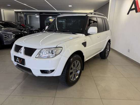 MITSUBISHI-PAJERO TR4-2014