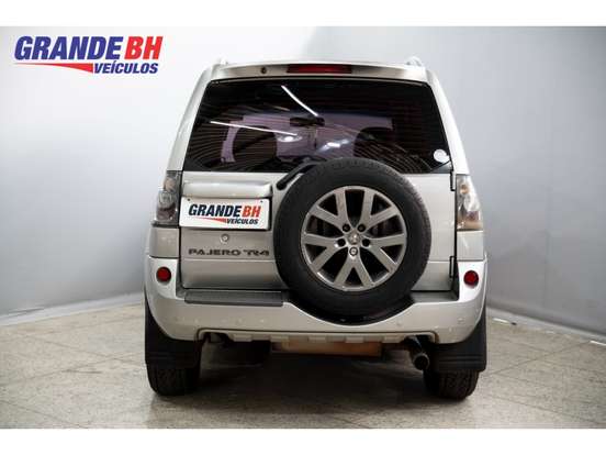 MITSUBISHI-PAJERO TR4-2013