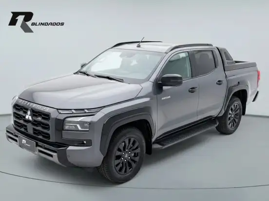 MITSUBISHI-TRITON-2026