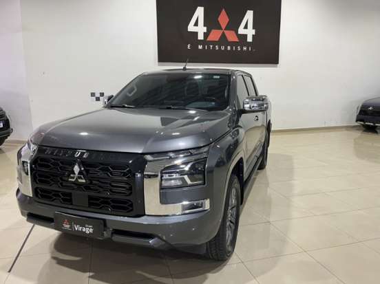 MITSUBISHI-TRITON-2025