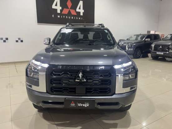 MITSUBISHI-TRITON-2025