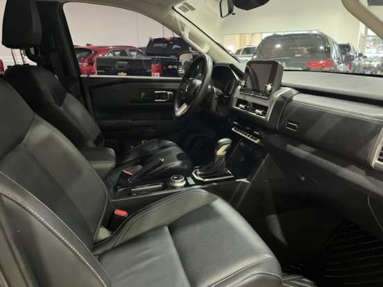 MITSUBISHI-TRITON-2025