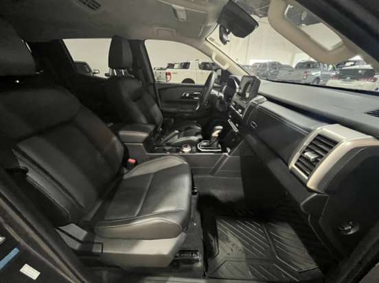 MITSUBISHI-TRITON-2025