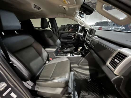 MITSUBISHI-TRITON-2.4 BITURBO DIESEL CD HPE 4X4 AUTOMÁTICO MITSUBISHI-TRITON-2025