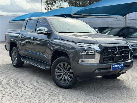 MITSUBISHI-TRITON-2.4 BITURBO DIESEL CD HPE-S 4X4 AUTOMÁTICO MITSUBISHI-TRITON-2025