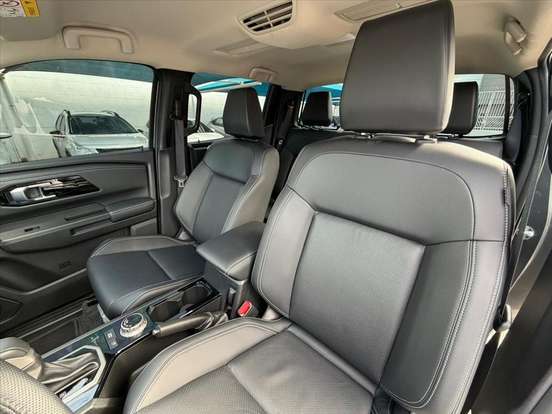 MITSUBISHI-TRITON-2.4 BITURBO DIESEL CD HPE-S 4X4 AUTOMÁTICO MITSUBISHI-TRITON-2025