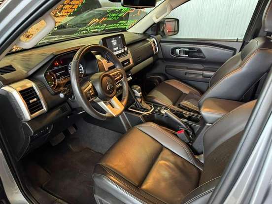 MITSUBISHI-TRITON-2025