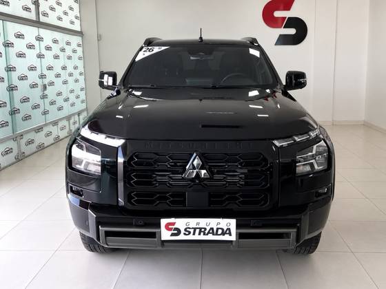 MITSUBISHI TRITON 2.4 BITURBO DIESEL CD KATANA 4X4 AUTOMÁTICO