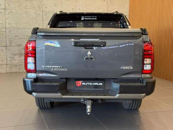 MITSUBISHI-TRITON-2.4 BITURBO DIESEL CD KATANA 4X4 AUTOMÁTICO MITSUBISHI-TRITON-2026