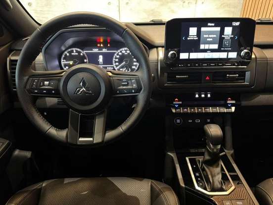 MITSUBISHI-TRITON-2.4 BITURBO DIESEL CD KATANA 4X4 AUTOMÁTICO MITSUBISHI-TRITON-2026