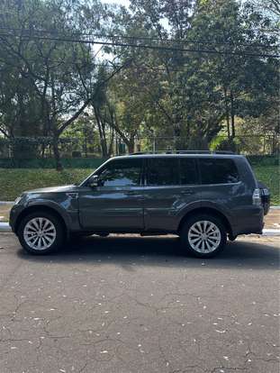 MITSUBISHI-PAJERO FULL-3.2 HPE 4X4 16V TURBO INTERCOOLER DIESEL 4P AUTOMÁTICO MITSUBISHI-PAJERO FULL-2017