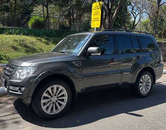 MITSUBISHI-PAJERO FULL-3.2 HPE 4X4 16V TURBO INTERCOOLER DIESEL 4P AUTOMÁTICO MITSUBISHI-PAJERO FULL-2017