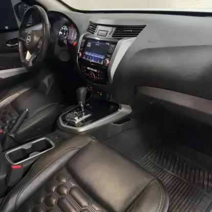 NISSAN-FRONTIER-2024