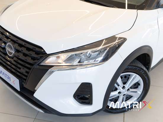 NISSAN-KICKS-2023