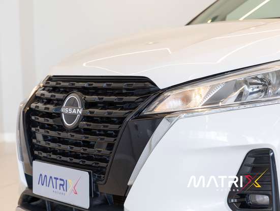 NISSAN-KICKS-2023