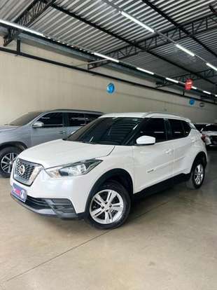 NISSAN-KICKS-2018