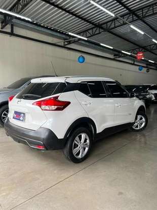 NISSAN-KICKS-1.6 16V FLEXSTART S 4P MANUAL NISSAN-KICKS-2018