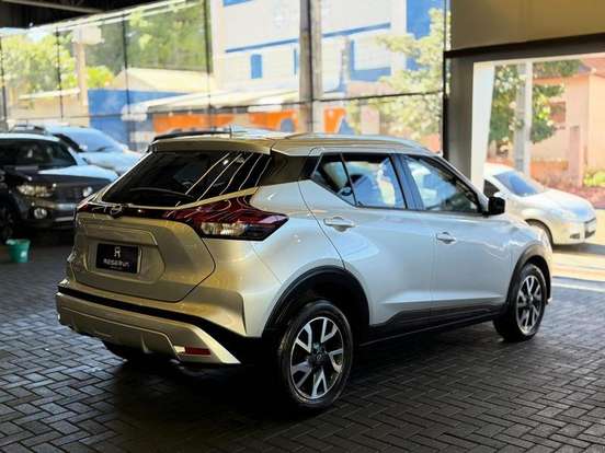 NISSAN-KICKS-2024