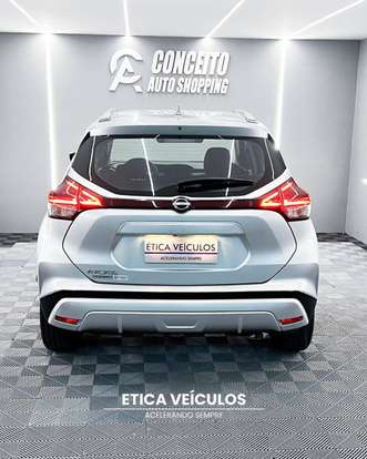 NISSAN-KICKS PLAY-2025