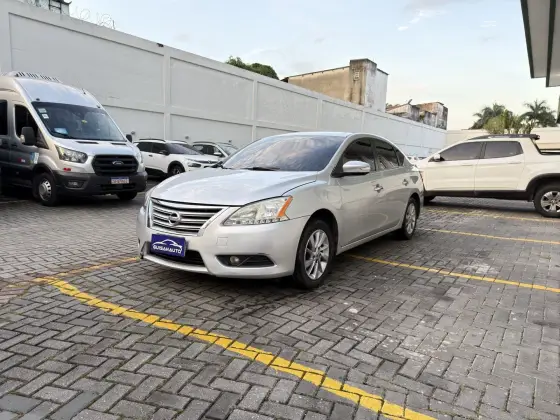 NISSAN SENTRA 2.0 SV 16V FLEX 4P AUTOMÁTICO NISSAN SENTRA 2.0 SV 16V FLEX 4P AUTOMÁTICO