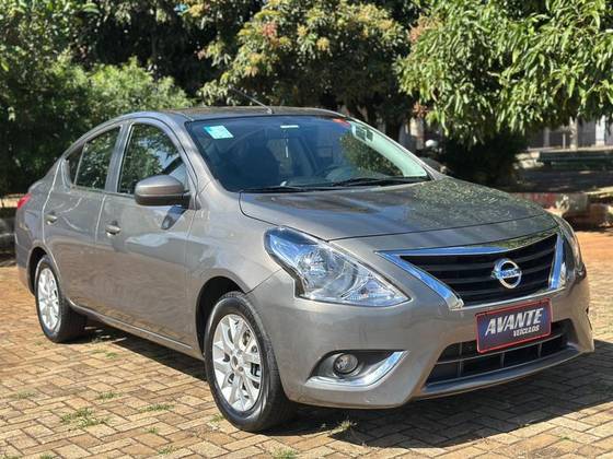 NISSAN VERSA 1.6 16V FLEXSTART V-DRIVE PLUS XTRONIC