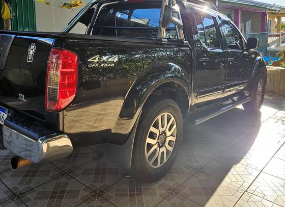 NISSAN FRONTIER 2.5 SL 4X4 CD TURBO ELETRONIC DIESEL 4P AUTOMÁTICO