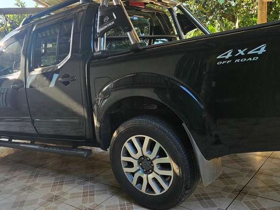 NISSAN-FRONTIER-2.5 SL 4X4 CD TURBO ELETRONIC DIESEL 4P AUTOMÁTICO NISSAN-FRONTIER-2015
