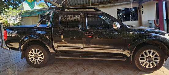 NISSAN-FRONTIER-2015