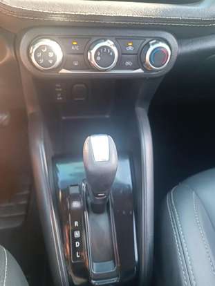 NISSAN-KICKS-2020