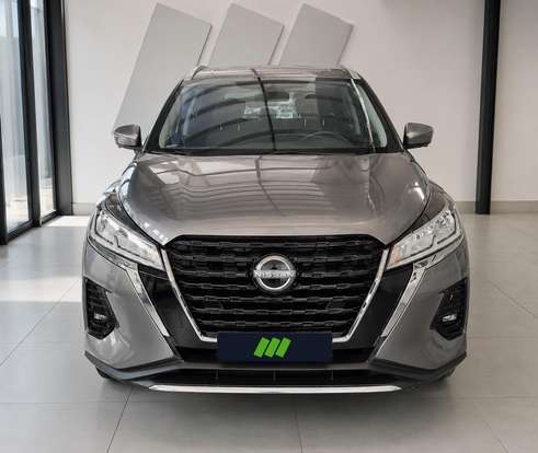 NISSAN-KICKS-2023