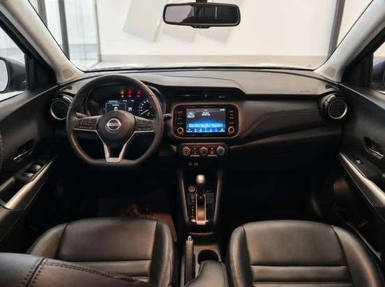 NISSAN-KICKS-2023