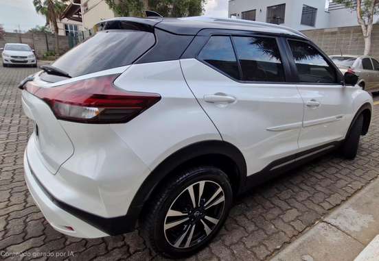 NISSAN-KICKS-2023