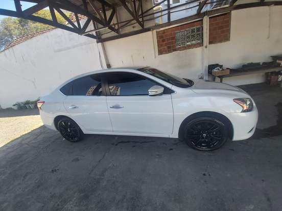 NISSAN-SENTRA-2.0 SL 16V FLEX 4P AUTOMÁTICO NISSAN-SENTRA-2014