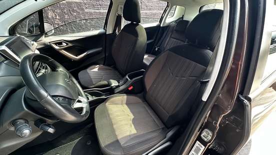PEUGEOT-2008-1.6 16V FLEX GRIFFE 4P AUTOMÁTICO PEUGEOT-2008-2019