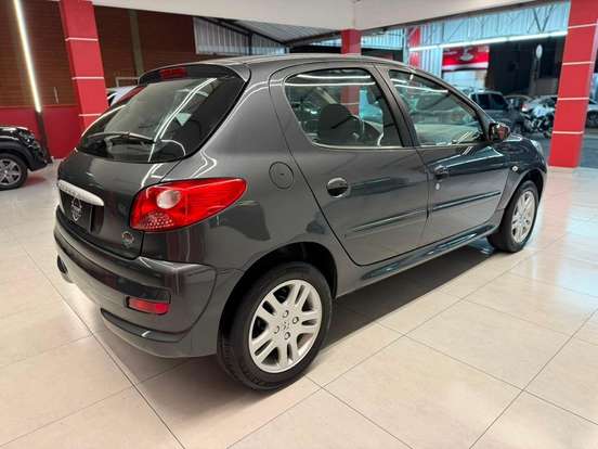 PEUGEOT-207-1.4 XR 8V FLEX 4P MANUAL PEUGEOT-207-2010