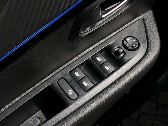PEUGEOT-208-1.0 FIREFLY FLEX STYLE MANUAL PEUGEOT-208-2024